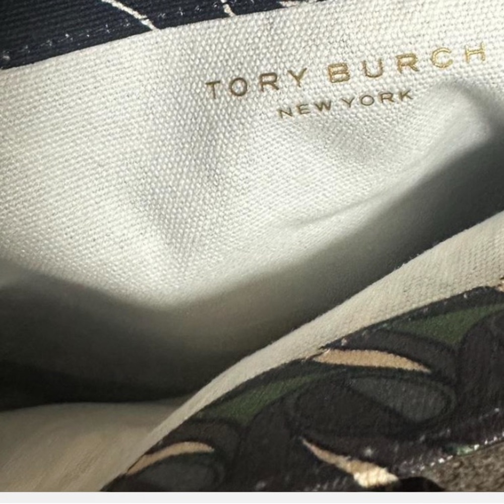 Tory Burch Printed Canvas Open Tote Curly Ribbon Swan Black- NWOT - Picture 9 of 12